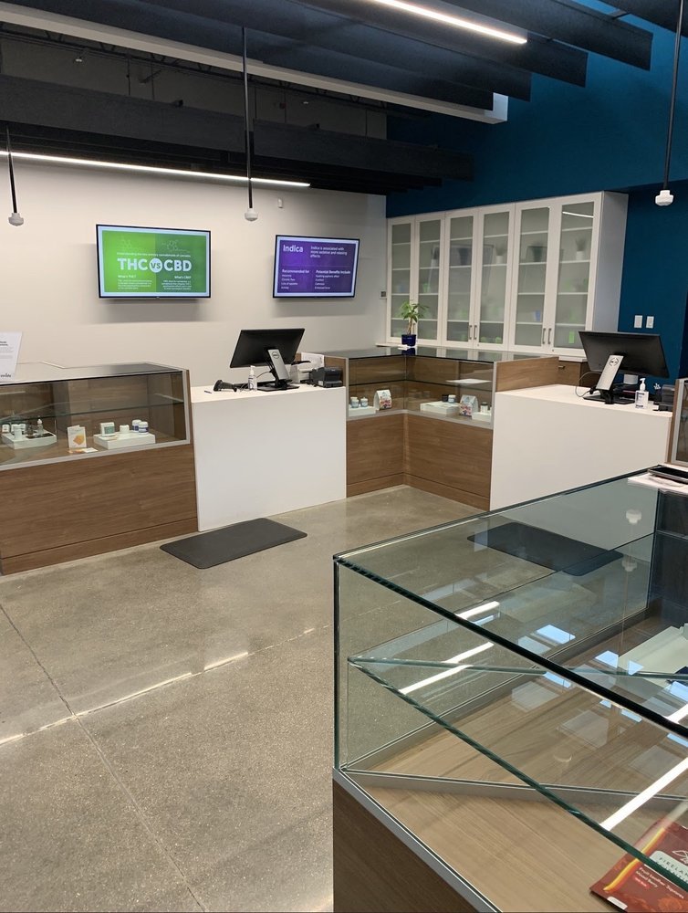 cincinnati verilife dispensary counter