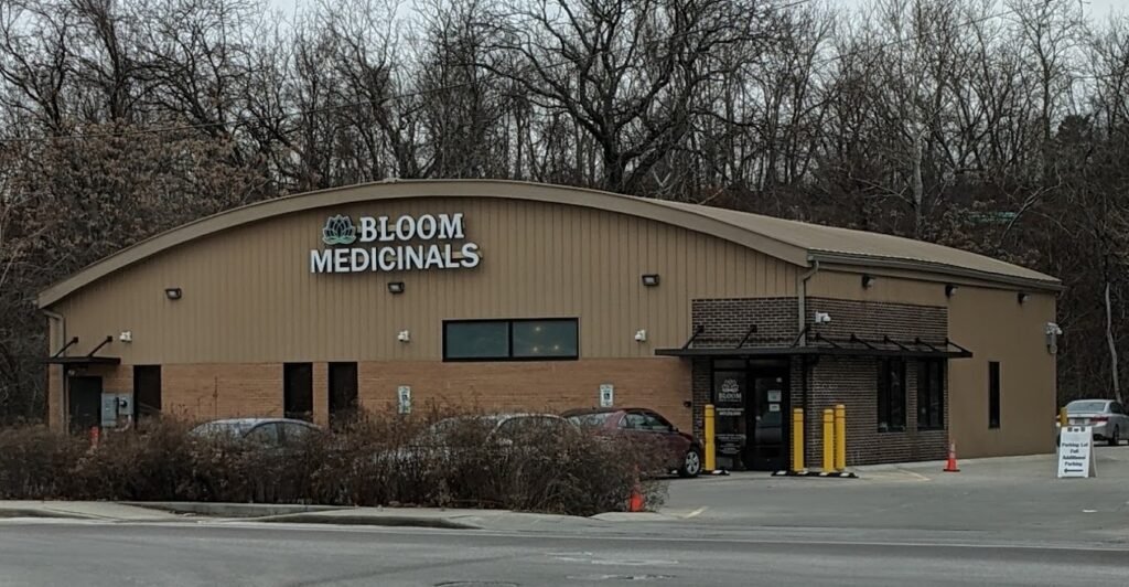 bloom medicinals dispensary akron